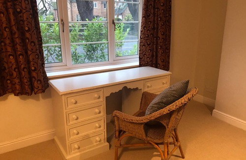 Sleaford Cottage | SUNNYSIDE COTTAGE, pet friendly, with a garden in Swaton