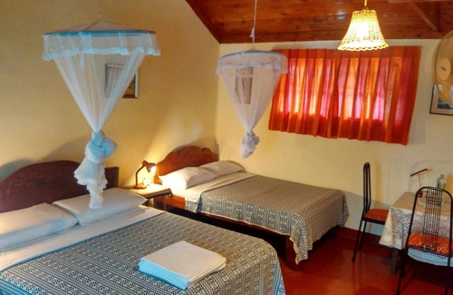 Ella Bed & Breakfast | Sunnyside Holiday Bungalow