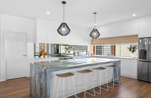 Catherine Hill Bay House | Sunnyspot Escape - Stylish Beach House