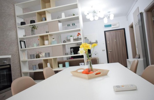 Mamaia-Sat Apartment | Sunrise by the Sea Mamaia