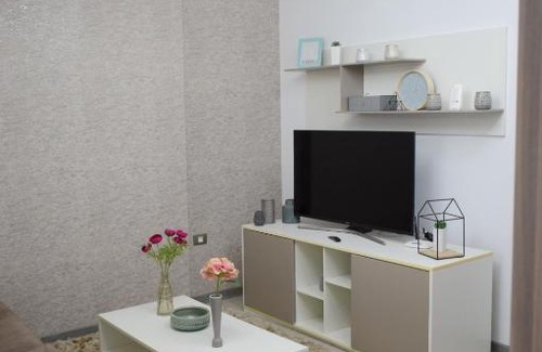 Mamaia-Sat Apartment | Sunrise by the Sea Mamaia