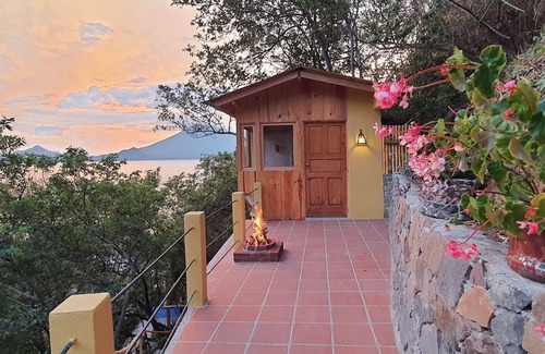 Santa Cruz La Laguna Cabin | Sunrise Casita - A welcoming 1 room with fire pit