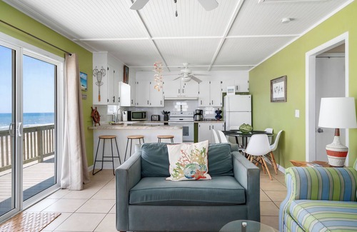 North Topsail Beach House | Sunrise Cottage by the Sea