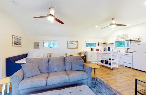 Alton Bay House | Sunrise Cottage