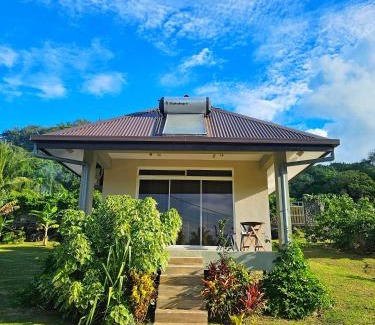 Uturoa House | Sunrise Lodge