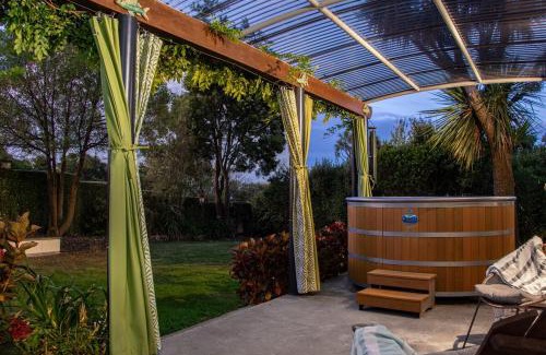 Sumner House | Sunrise Serenity with Hot Tub