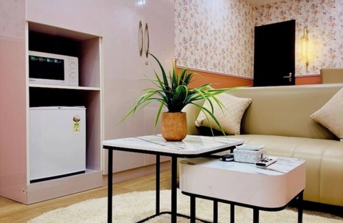 Sector D Apartment | Sunrise studio 3
