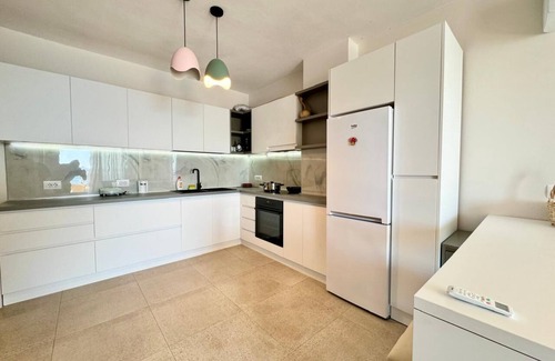 Kodrra Apartment | Sunset Apartment Saranda