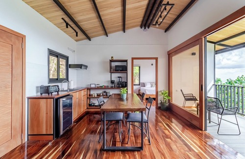 La Lindora Cabin | Sunset & Gulf View Casita with Hot Tub