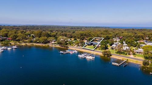 Raymond Island House | Sunset House