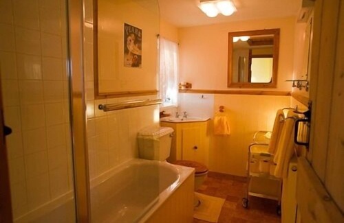 Boston Bed & Breakfast | Sunset House