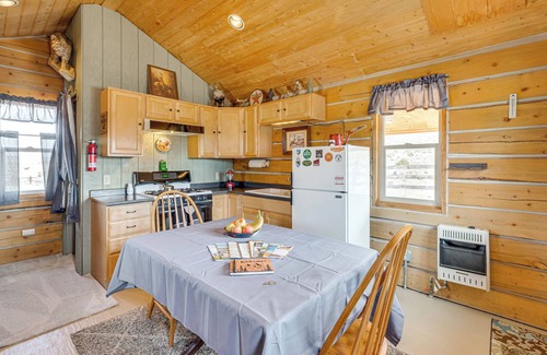 Maybell Cabin | Sunset & Mtn Views: Rustic Colorado Retreat!
