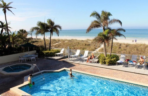 Indian Rocks Beach House | Sunset Paradise by Florida Lifestyle Vacation Rentals