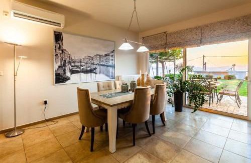 Mikri Mantineia Villa | Sunset Paradise - Verga's Utimate Seaview Getaway
