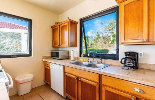 Estate Pastory Villa | Sunset Ridge - Villa C
