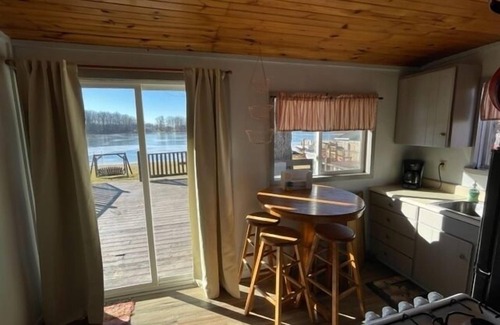 Clare Cottage | Sunset Shores #4- Fishing : Plan Your Perfect Summer at Fishing Cottage!