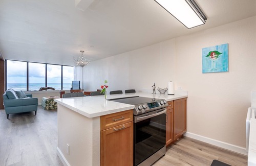 Mokuleia Condo | Sunset Shores - Waialua Oceanfront Retreat - 90 Day Rental