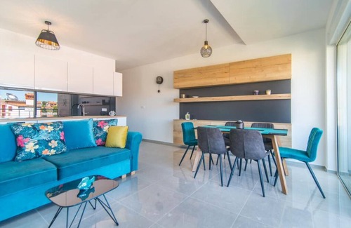 Pjescana Uvala Apartment | SUNSET VALA, new beachfront Apartment in Pješčana Uvala near Medulin and Pula