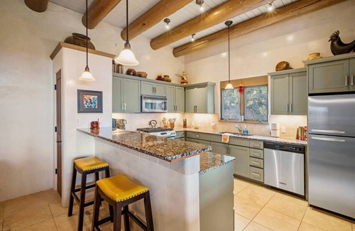 Tesuque House | Sunset View Villa at Bishop's Lodge