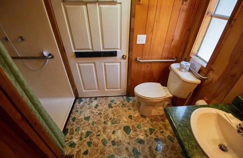 Weatherford Cabin | Sunset Views and Serenity! Full Kitchen, Outdoor Pool, Splash Pad, Free Parking