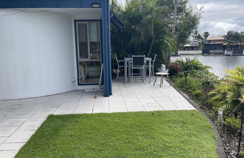 Maroochydore House | Sunshine Coast Waterfront Townhouse Maroochydore