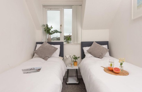 Treator House | Sunshine Cottage, Padstow