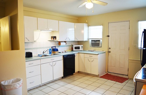 Indian Rocks Beach Cottage | Sunshine Cozy Cottages