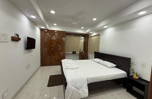 Gannavaram Apartment | Sunshine Elite Homestay