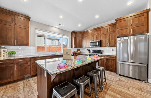 Santa Clara House | Sunshine, fun, and summer memories do not ever have to come to an end!