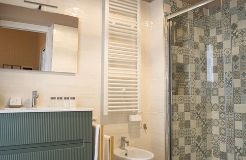 Magazzeno Bed & Breakfast | Sunshine - Lilibeth Luxury Suites Salerno