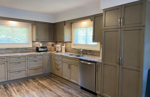 Manitoulin District Cottage | SunSite Estates Waterfront