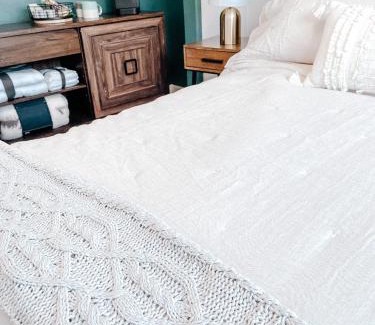 Northeast Anchorage Bed & Breakfast | SunStar Alaska Bed and Breakfast LLC