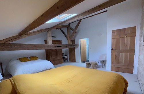 Les Leves-et-Thoumeyragues Villa | Superb family property, Château L'Indécise, swimming pool and large garden