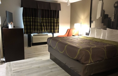 Bedford Hotel | Super 8 by Wyndham Bedford DFW Airport West