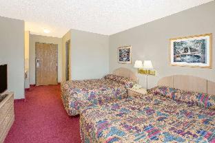 Bethany Hotel | Super 8 by Wyndham Bethany MO