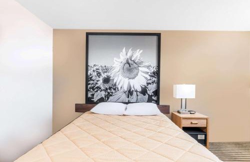 Bowman Hotel | Super 8 by Wyndham Bowman