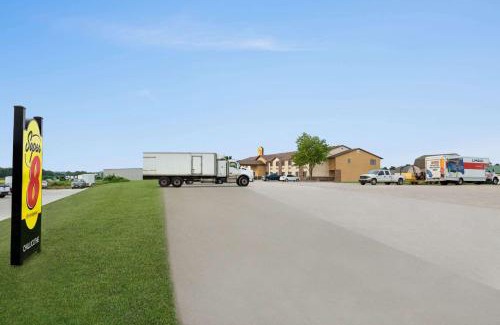 Chillicothe Hotel | Super 8 by Wyndham Chillicothe