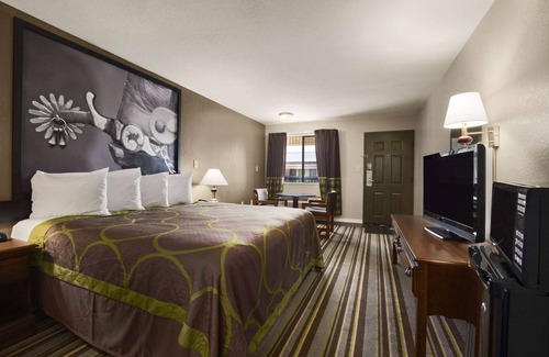Childress Hotel | Super 8 by Wyndham Childress