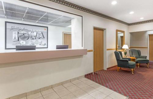 Cresco Hotel | Super 8 by Wyndham Cresco IA