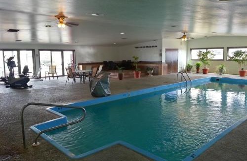 Santa Rita Hotel | Super 8 by Wyndham Cut Bank