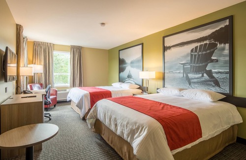 Mont-Laurier Hotel | Super 8 by Wyndham Mont Laurier
