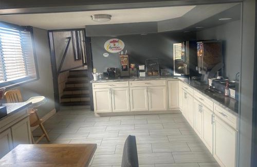 Miles City Hotel | Super 8 by Wyndham Miles City