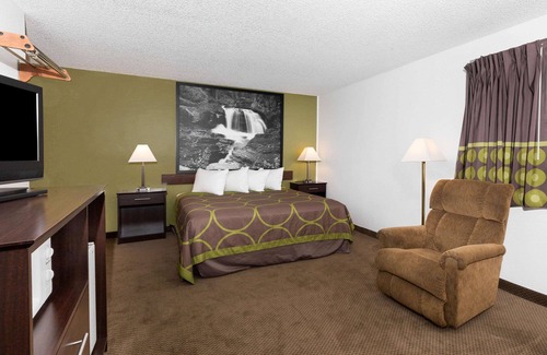 Franklin to the Fort Hotel | Super 8 by Wyndham Missoula/Brooks Street