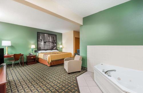 Mount Carmel Hotel | Super 8 by Wyndham Mt. Carmel IL