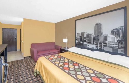 Terre Haute Hotel | Super 8 by Wyndham Terre Haute
