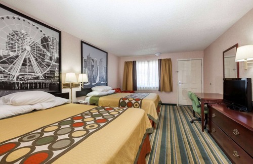 Yreka Hotel | Super 8 by Wyndham Yreka
