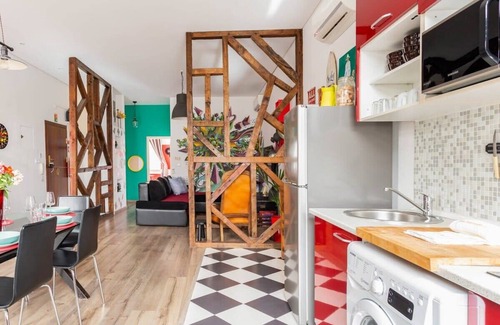 Chiado Apartment | Super Central Walk Anywhere w/AC, Lift & Parking