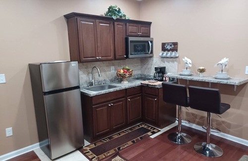 Austell House | Super Clean