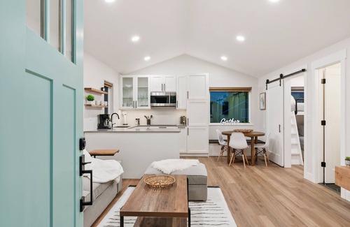 North Central Westminster House | Super Cute Guest House - Bradburn Village Haven