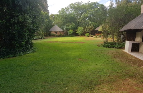 Krugersdorp Ski Chalet | Super Deluxe Family Chalet